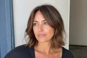 16 inspirierende Ideen für Frisuren, die feines Haar voller wirken lassen