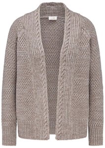 Grobstrickjacke mit Zopfmuster